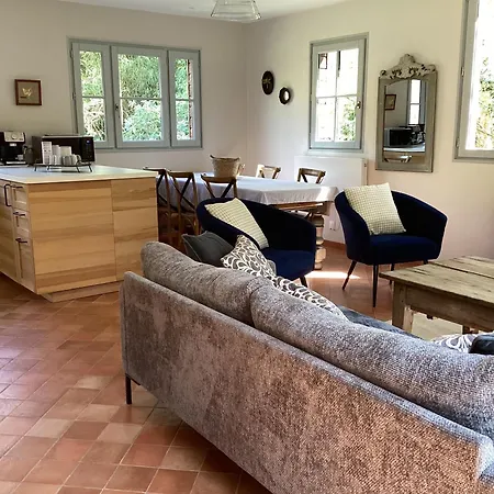 Holiday home Maison Campagne Riviere Foret Le Brevedent