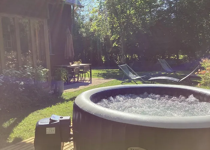 Maison Campagne Rivière Forêt