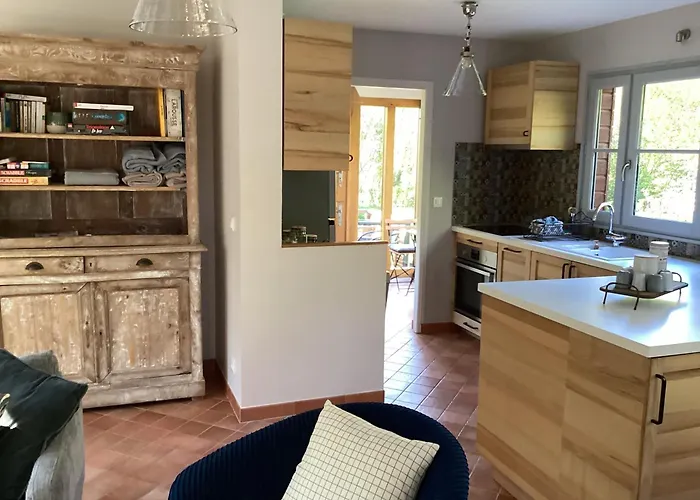 Maison Campagne Rivière Forêt Hébergement de vacances