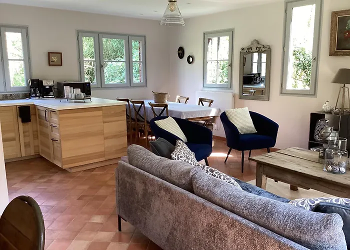 Hébergement de vacances Maison Campagne Rivière Forêt Le Brevedent